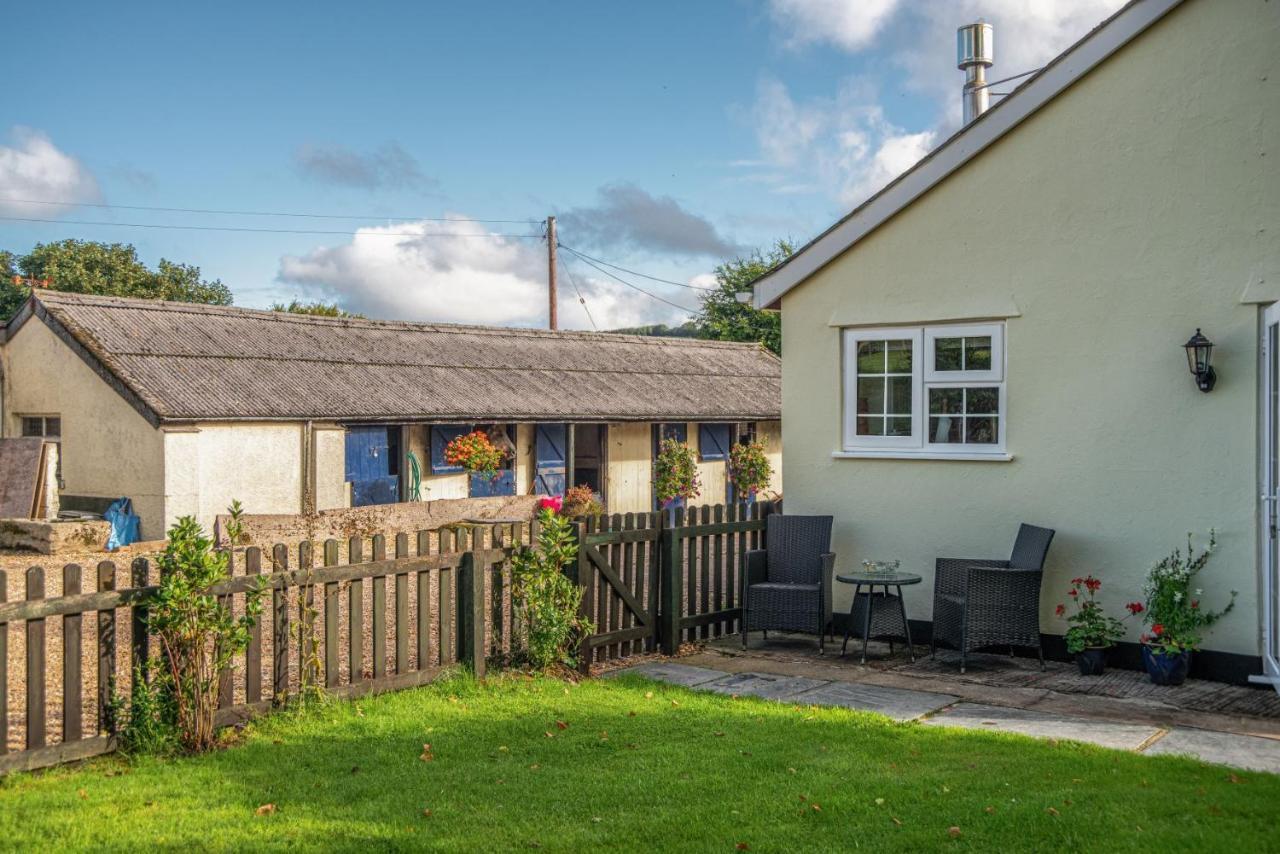 Monks Cleeve Holiday home